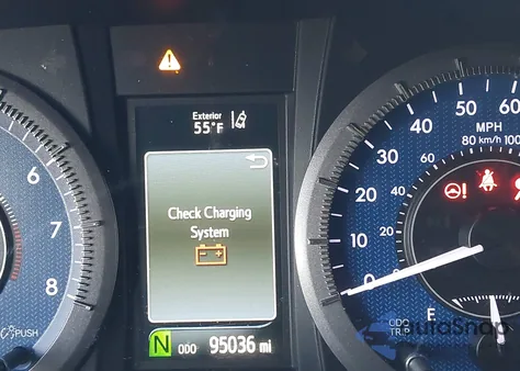 2019 Toyota Sienna Le 8 Passenger z USA, uszkodzony, nr VIN 5TDKZ3DC0KS973044